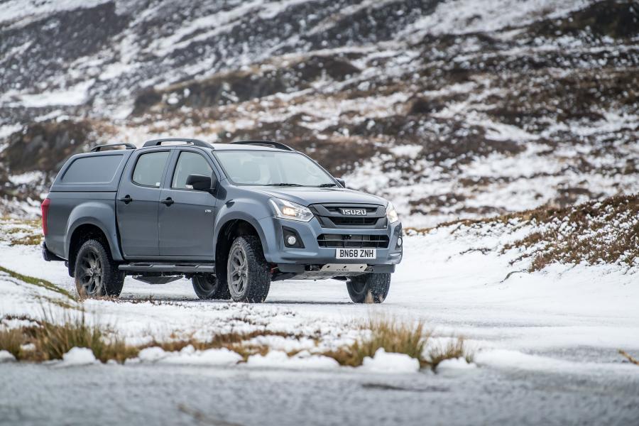  Isuzu D-Max Huntsman 2017 года  (UK) (фото 27 из 48)